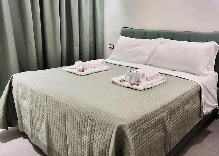 Apartment Style *